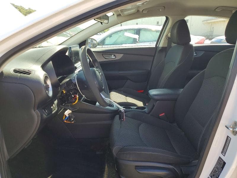 2019 KIA FORTE LXS 7