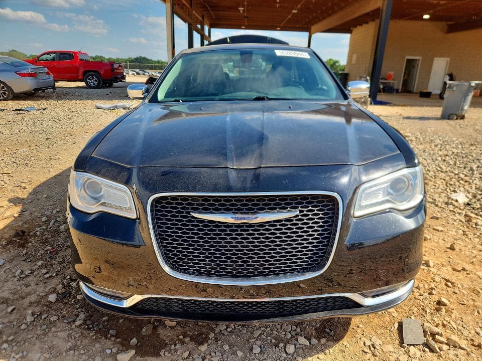 2018 CHRYSLER 300 LIMITED 5