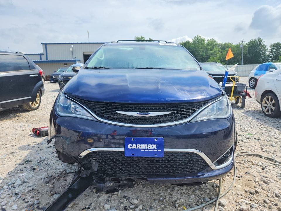 2020 CHRYSLER PACIFICA LIMITED 5
