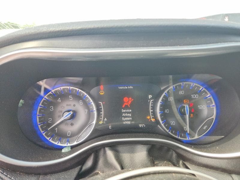 2020 CHRYSLER PACIFICA LIMITED 9