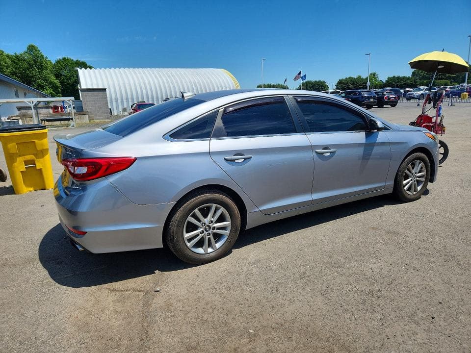 2017 HYUNDAI SONATA SE SE 3