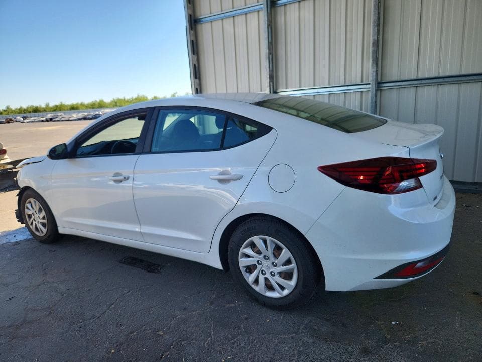 2019 HYUNDAI ELANTRA SE 2