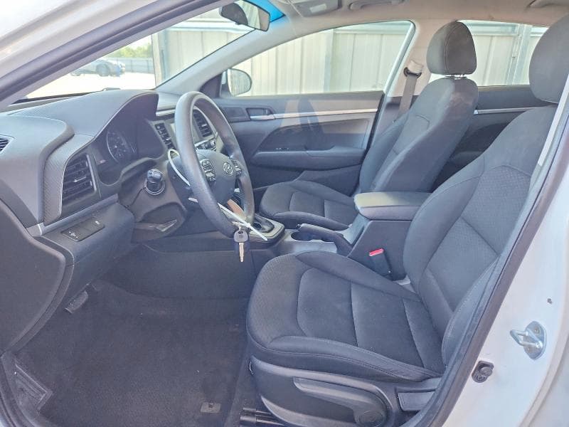 2019 HYUNDAI ELANTRA SE 7