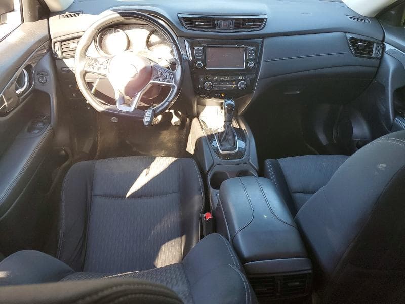 2017 NISSAN ROGUE S 8