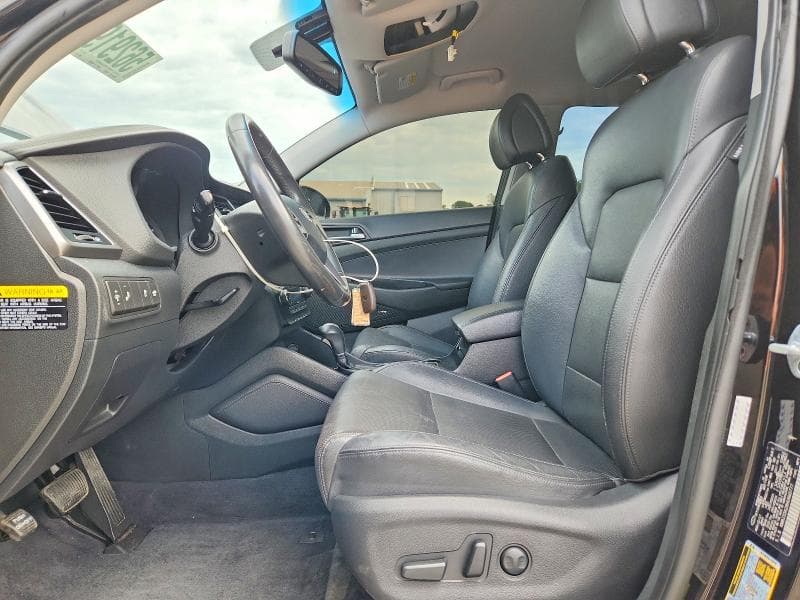 2017 HYUNDAI TUCSON LIMITED 7