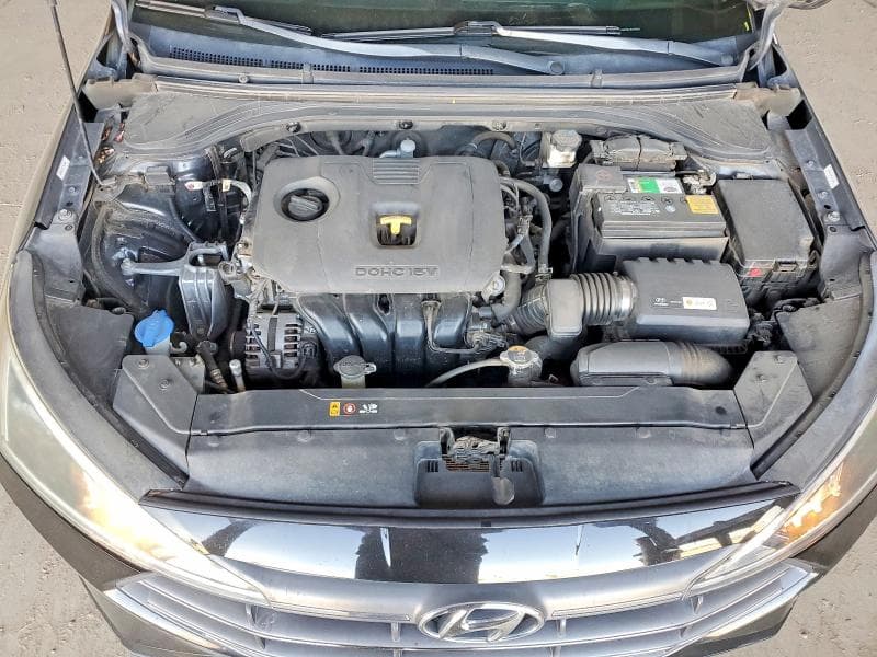 2019 HYUNDAI ELANTRA SE 11