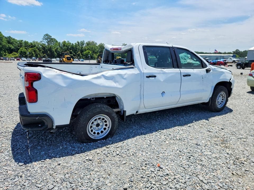 2026 CHEVROLET SILVERADO K1500 3