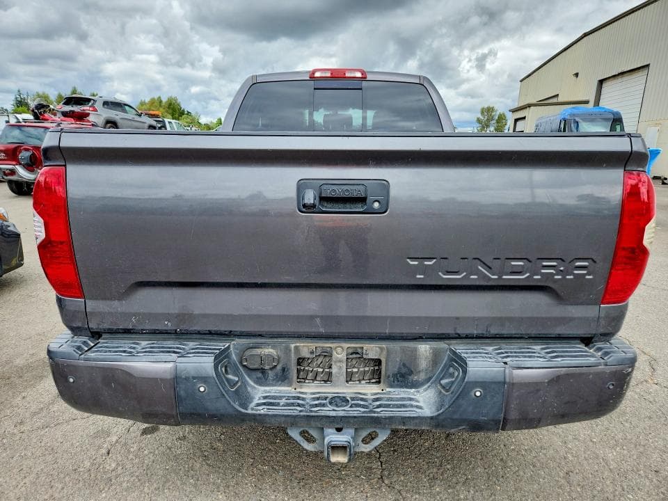2017 TOYOTA TUNDRA SR5 SR5 6