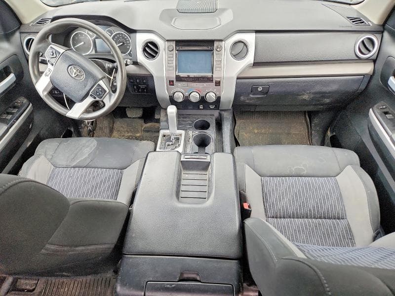 2017 TOYOTA TUNDRA SR5 SR5 8