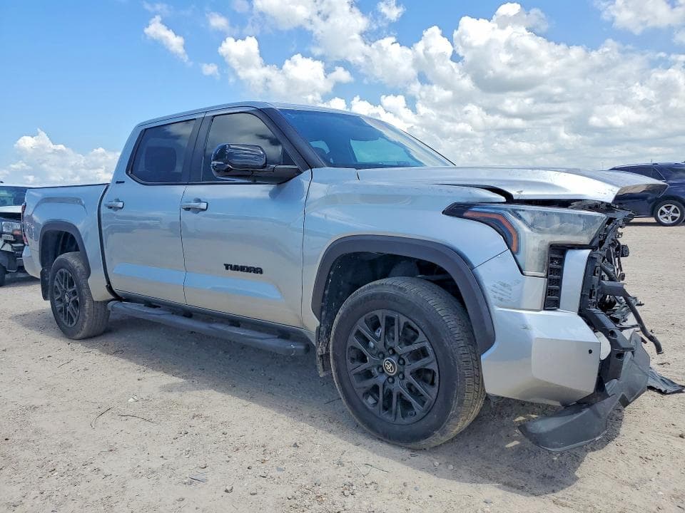 2025 TOYOTA TUNDRA LIMITED LIMITED 4