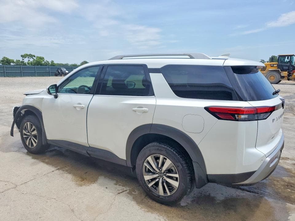 2025 NISSAN PATHFINDER SL 2