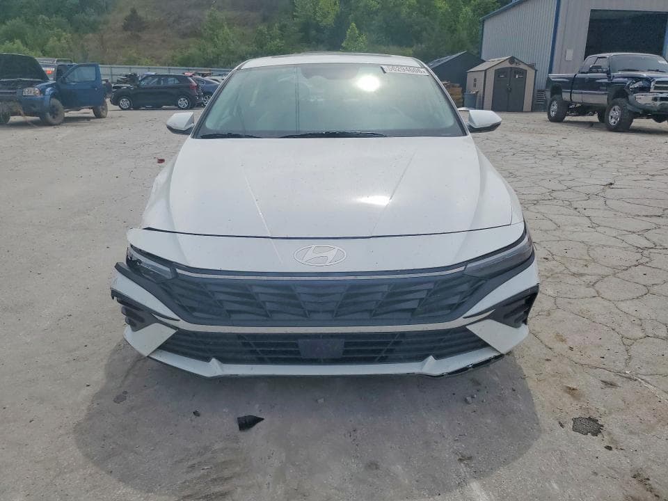 2025 HYUNDAI ELANTRA LIMITED 5