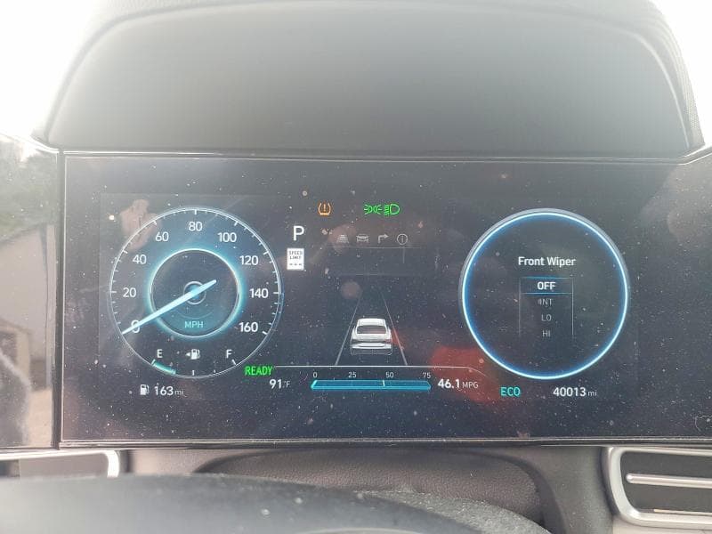 2025 HYUNDAI ELANTRA LIMITED 9