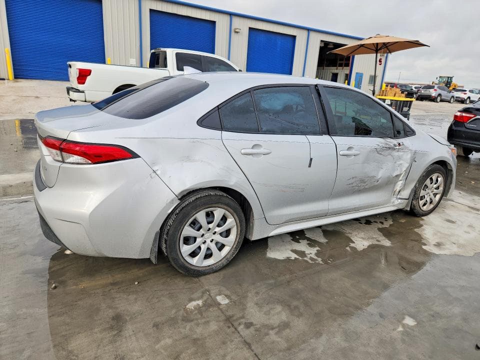 2024 TOYOTA COROLLA LE LE 3