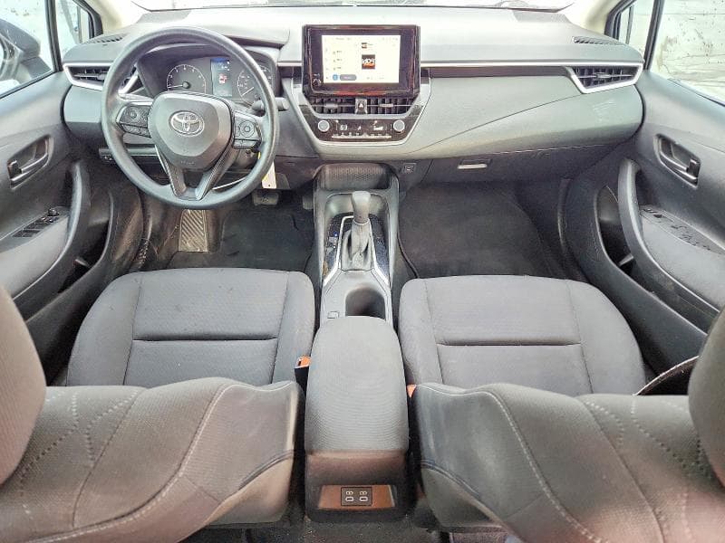 2024 TOYOTA COROLLA LE LE 8