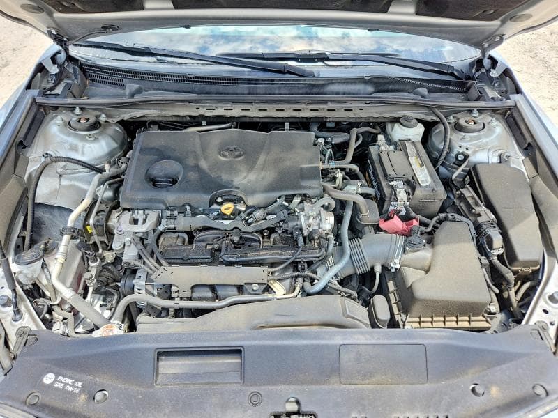 2021 TOYOTA CAMRY SE 11