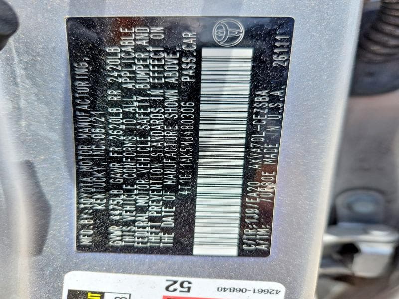 2021 TOYOTA CAMRY SE 12