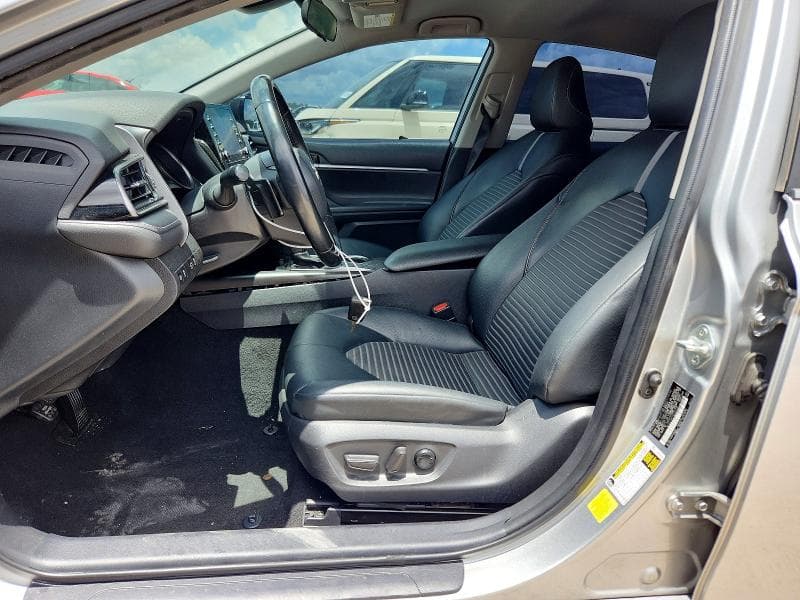 2021 TOYOTA CAMRY SE 7