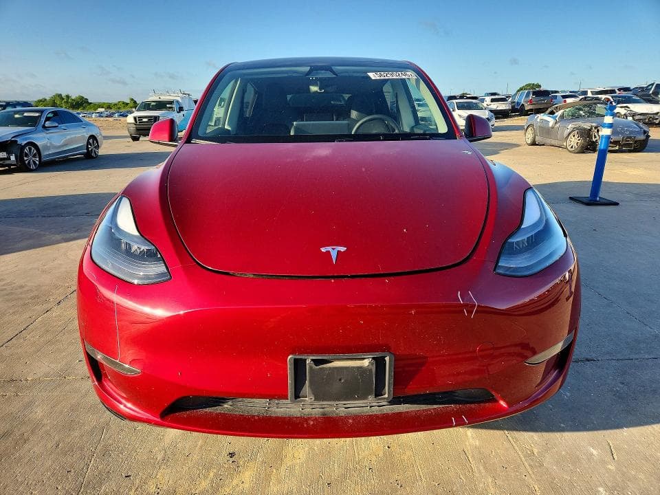2024 TESLA MODEL Y 5