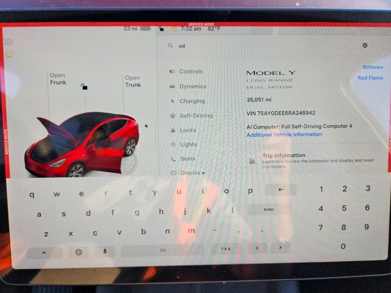 2024 TESLA MODEL Y 9