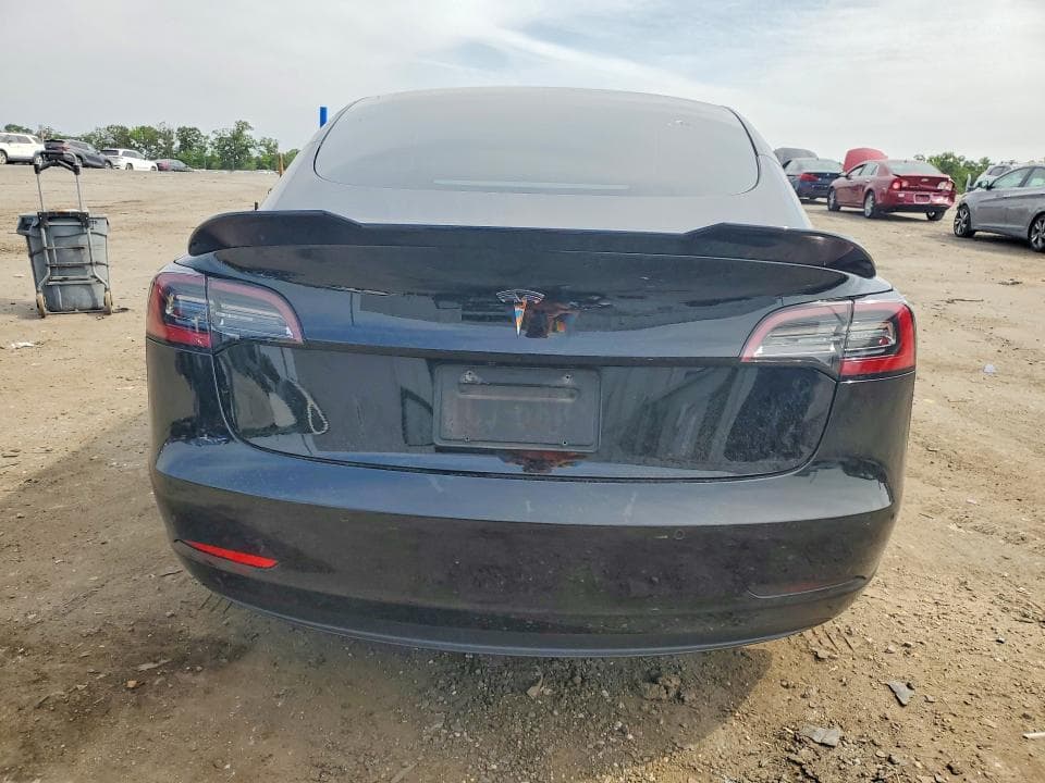 2022 TESLA MODEL 3 6