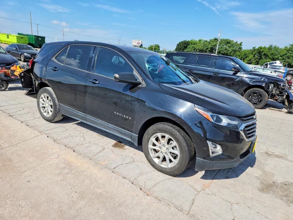 2019 CHEVROLET EQUINOX LS 4