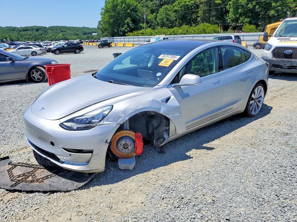 2018 TESLA MODEL 3 - 1