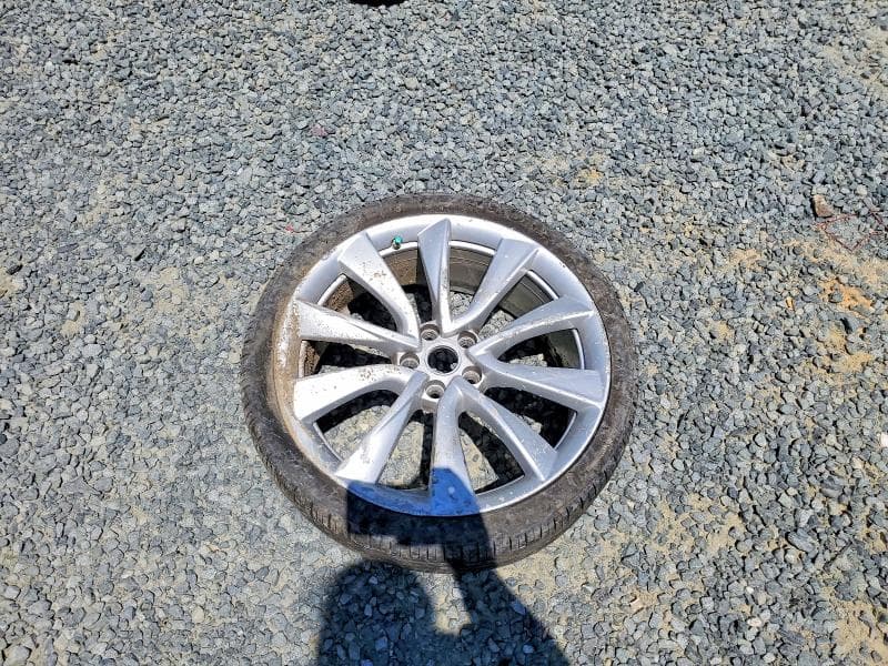 2018 TESLA MODEL 3 12