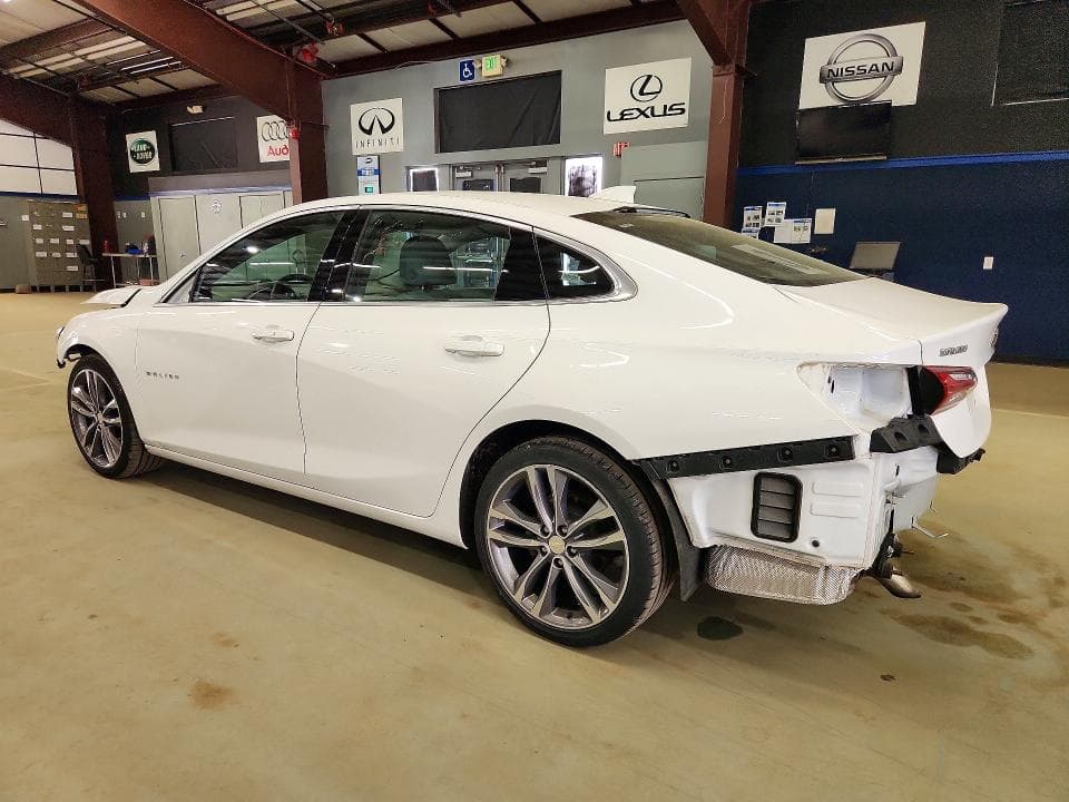 2022 CHEVROLET MALIBU LT LT 3