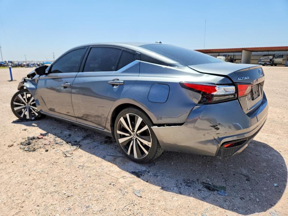 2022 NISSAN ALTIMA SR SR 2