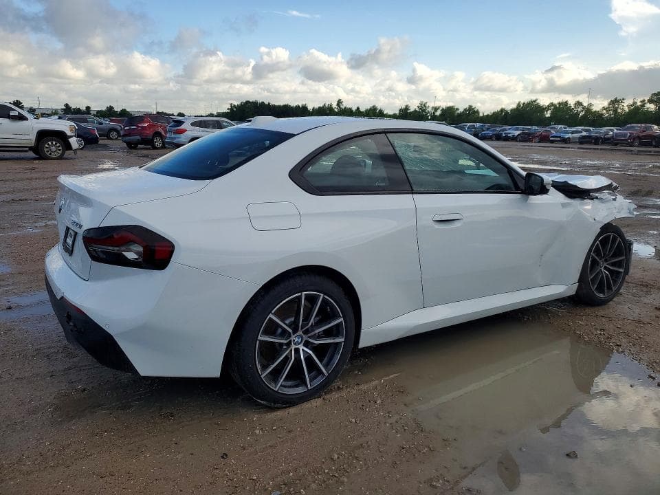 2026 BMW 230XI 3