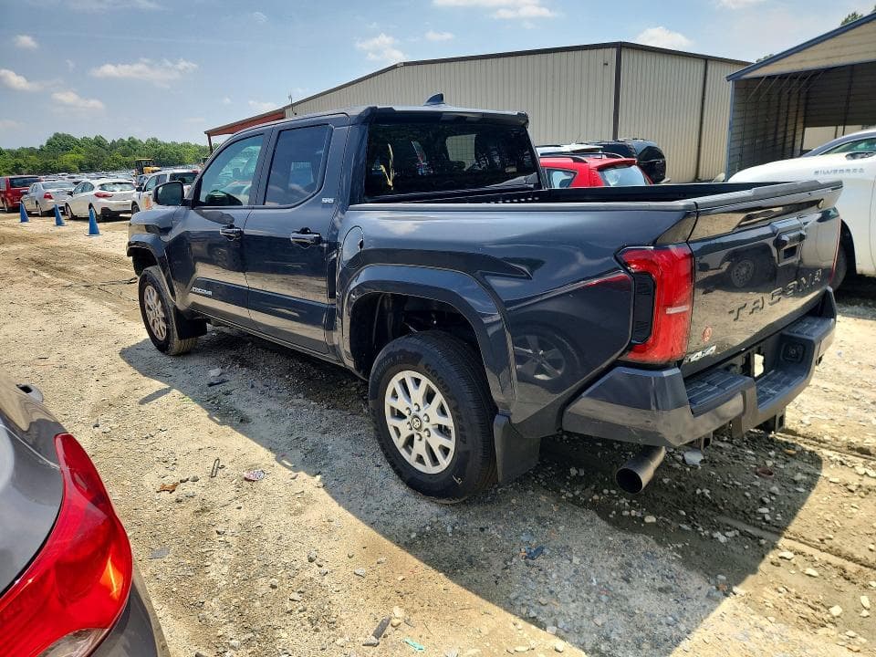 2026 TOYOTA TACOMA SR5 SR5 2