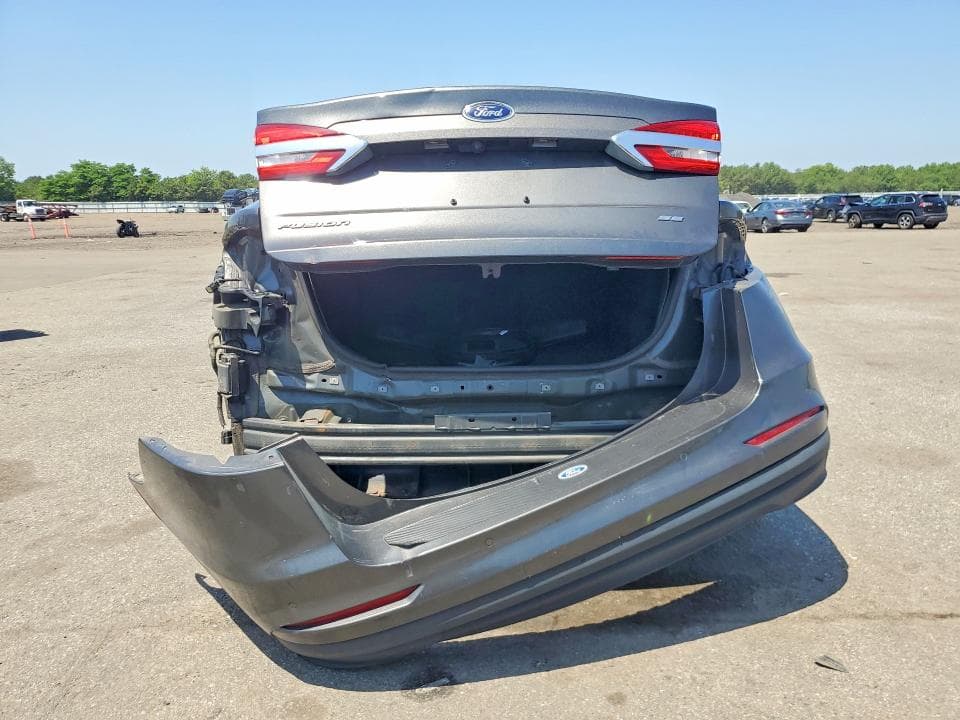2019 FORD FUSION SE 6