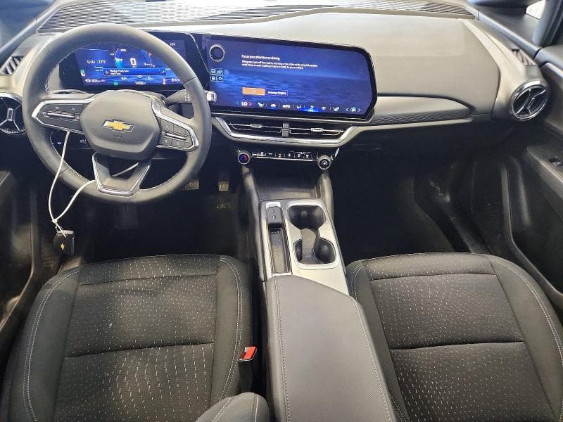 2025 CHEVROLET EQUINOX LT 8