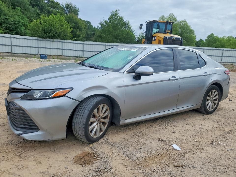 2019 TOYOTA CAMRY LE LE - 1