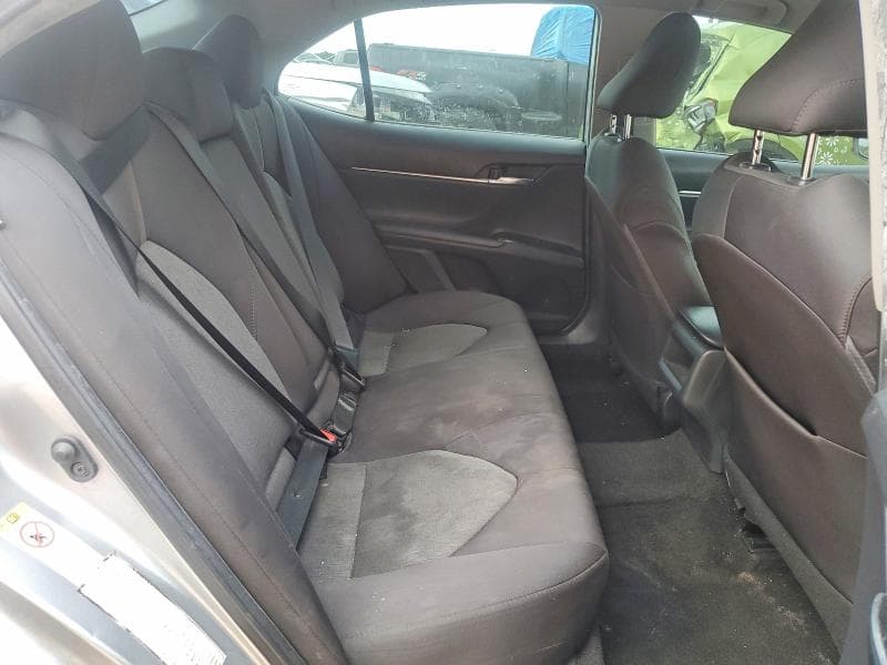 2019 TOYOTA CAMRY LE LE 10