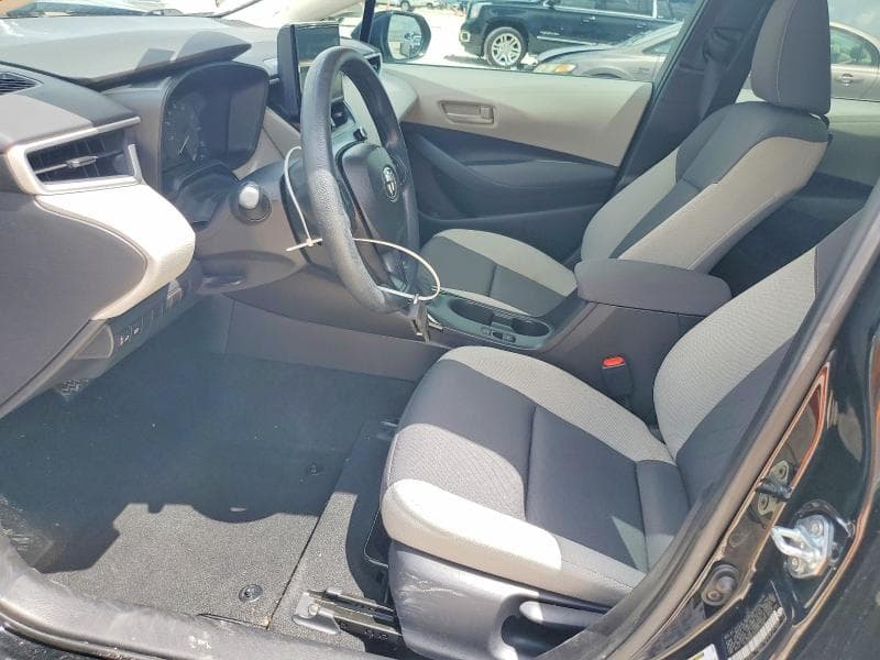 2025 TOYOTA COROLLA LE 7