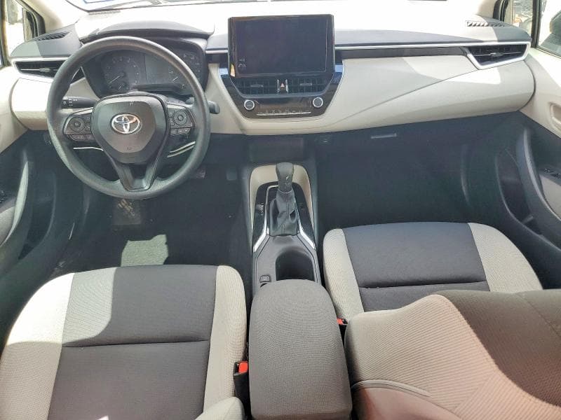2025 TOYOTA COROLLA LE 8