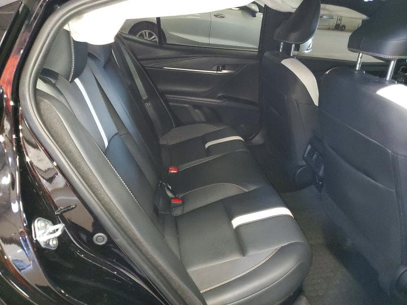 2025 TOYOTA CAMRY SE SE 10