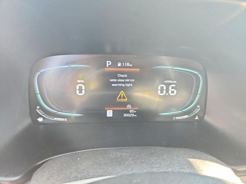 2025 KIA SOUL LX 9