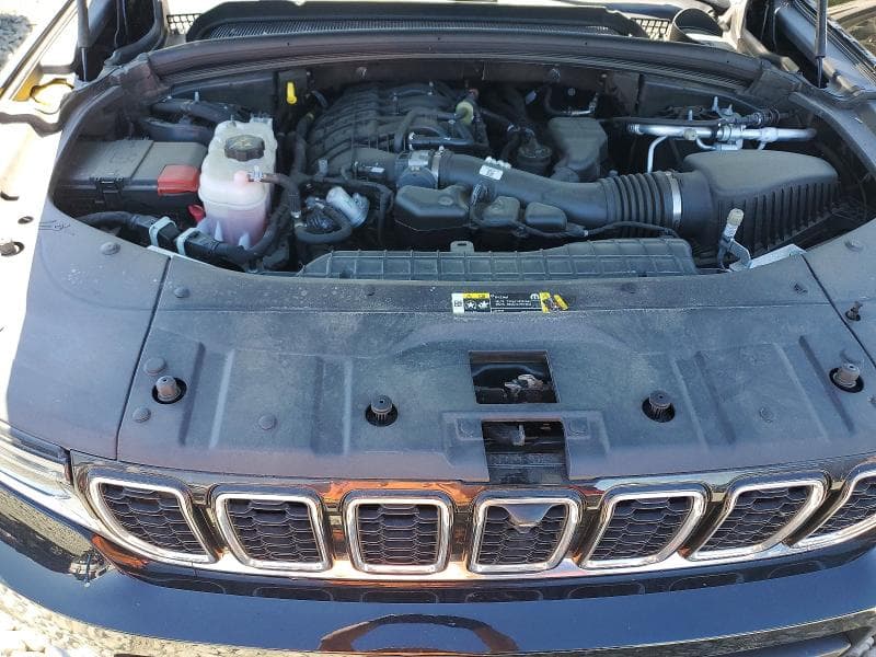 2023 JEEP GRAND CHEROKEE L LIMITED 12