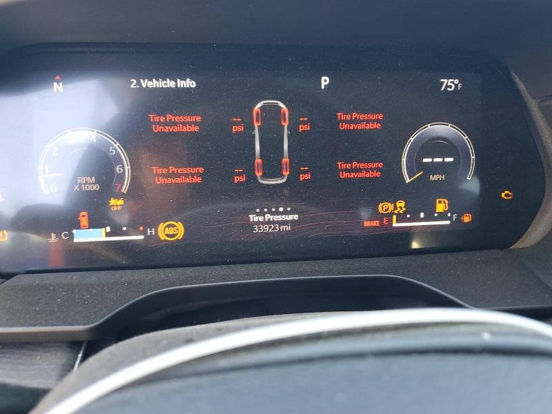 2023 JEEP GRAND CHEROKEE L LIMITED 9