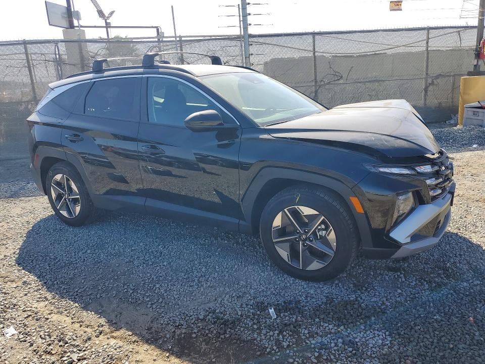 2026 HYUNDAI TUCSON SEL 4