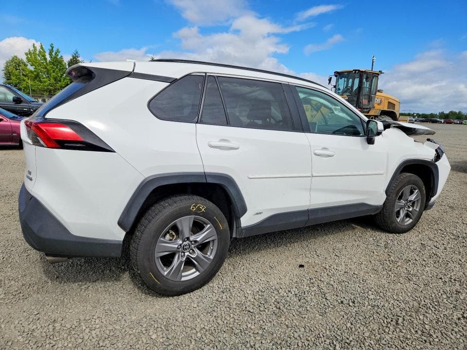 2023 TOYOTA RAV4 LE LE 3
