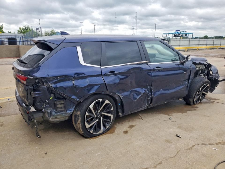 2022 MITSUBISHI OUTLANDER SE SE 3