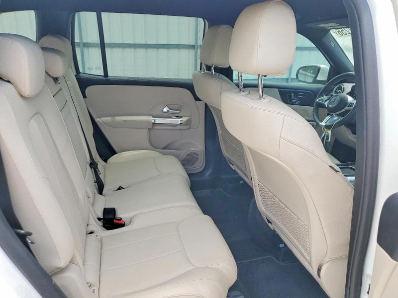 2025 MERCEDES-BENZ GLB 250 250 11