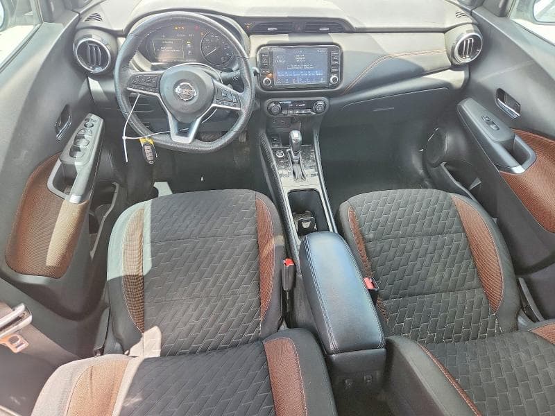 2021 NISSAN KICKS SR 8