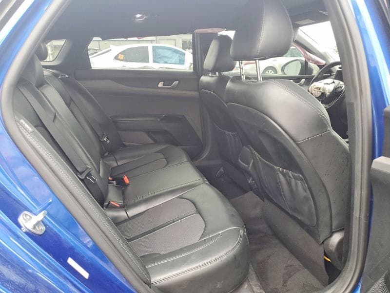 2021 KIA K5 10