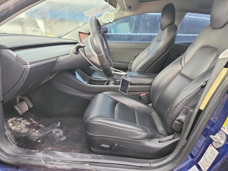 2018 TESLA MODEL 3 7
