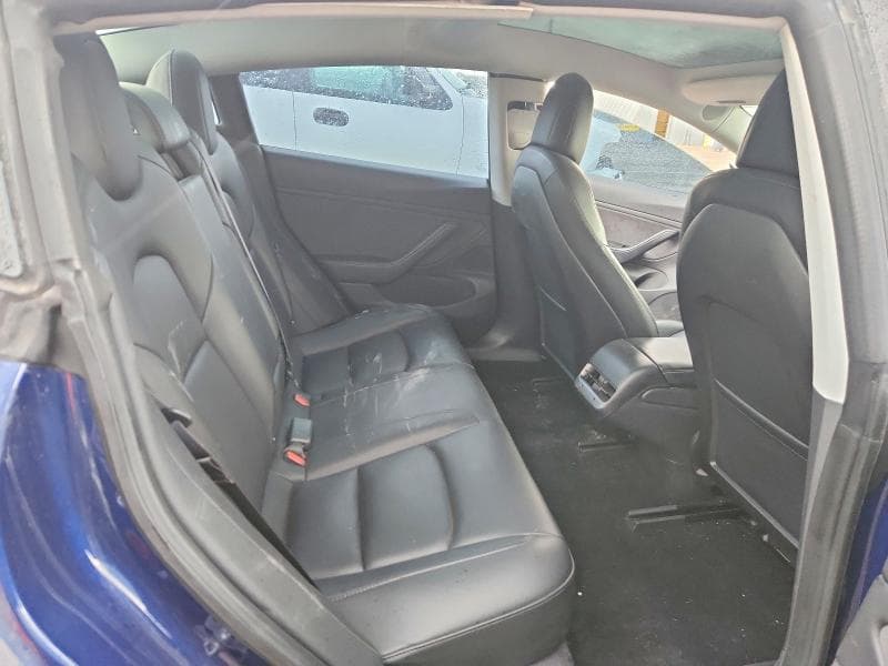 2018 TESLA MODEL 3 10
